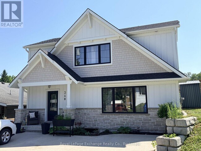 Photo - 340 Nelson St