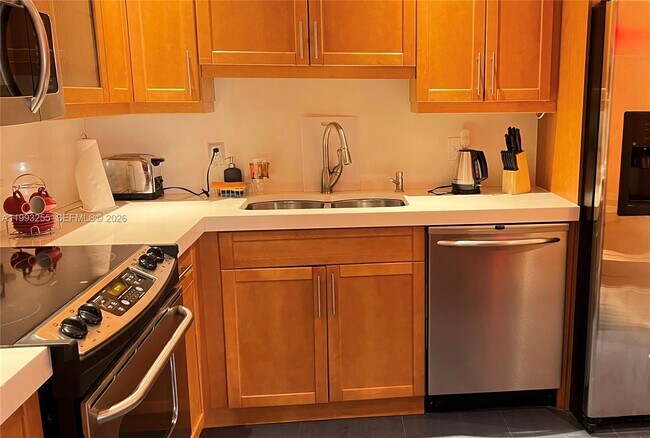 Photo - 401 Golden Isles Dr Unit 101