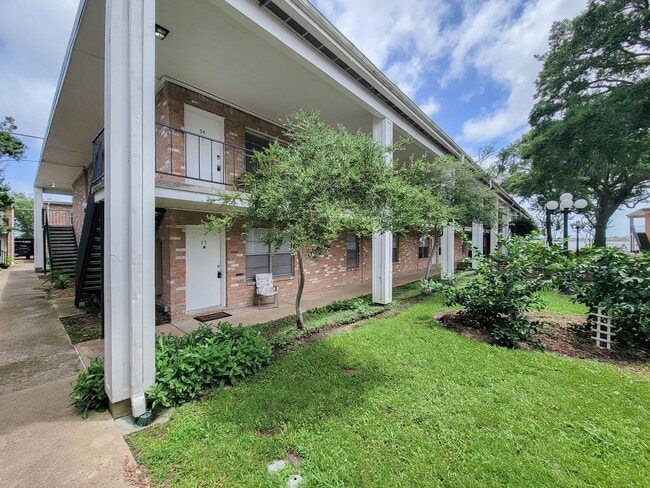 Photo - Charming and spacious one bedroom upstairs unit located in the courtyard by Clear Lake. New paint...