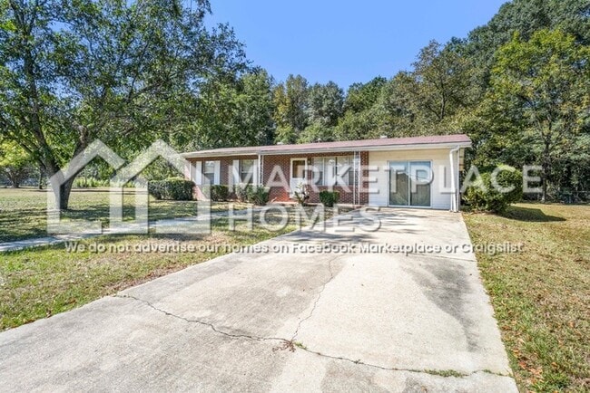 Photo - 208 Webb Ave