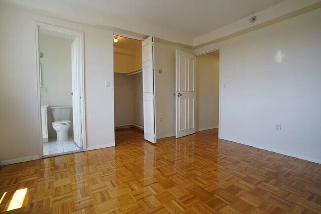 Photo - Pet-Friendly Apt in Ideal Brookline Location Near B, C, D Lines!