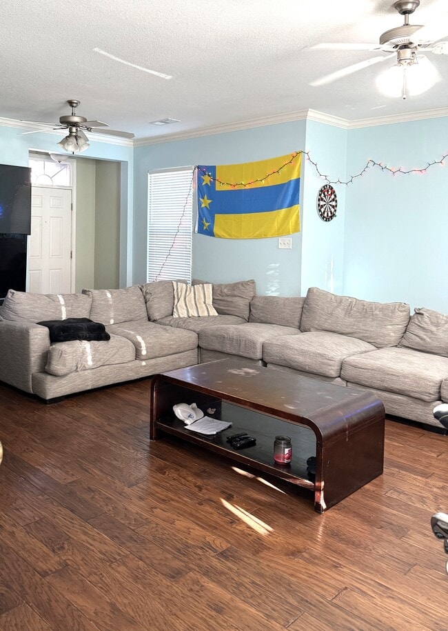 Photo - 1425 W Villa Maria Rd