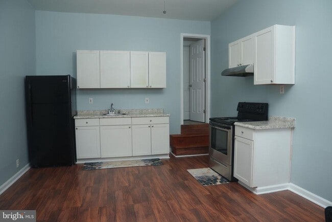 Building Photo - 9610 Prince William Dr