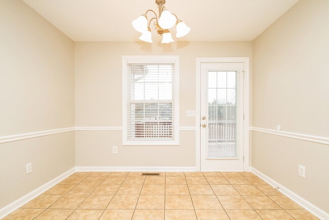 Photo - 306 Gatewood Dr