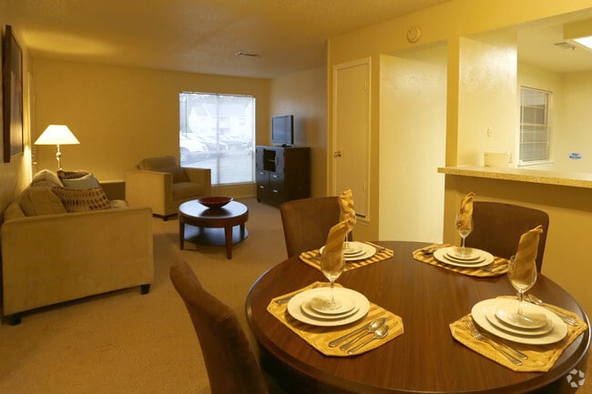 Towne Oaks Apartments