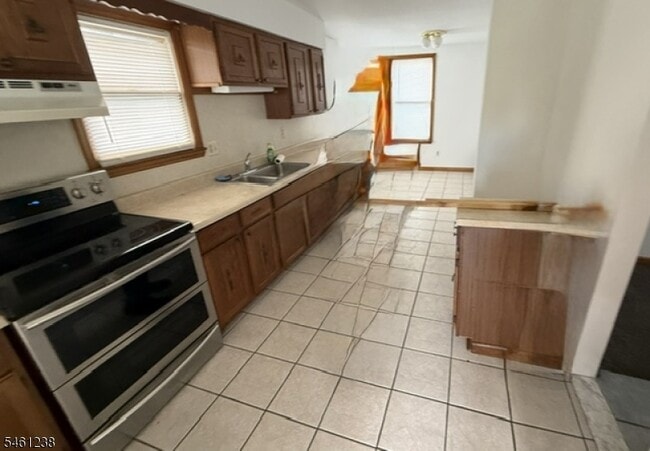 112 Mill St