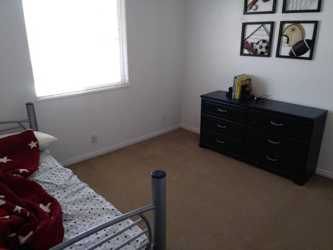 Photo - Orem Town-home
