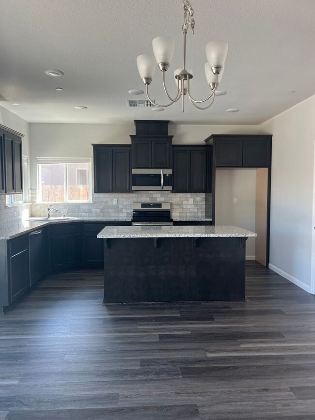 Photo - Castle Oaks Home