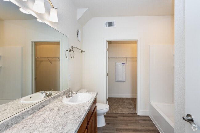 Bighorn - Bathroom