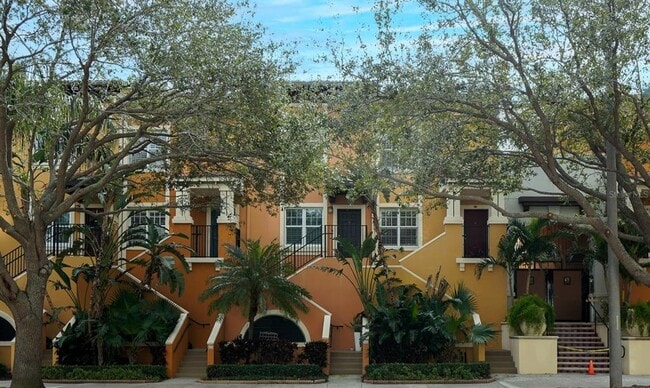 Photo - 200 4th Ave S Townhome