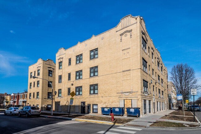 418 S Laramie