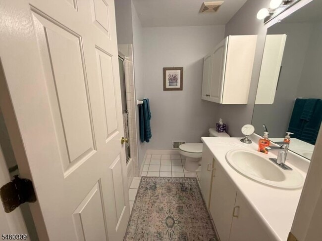 63 Dorchester Dr