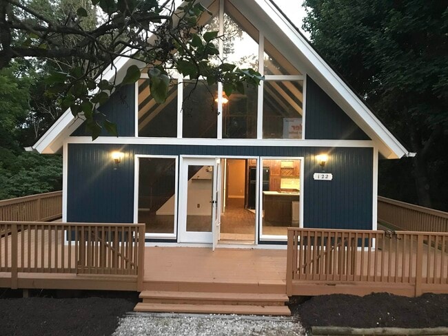 Building Photo - 122 Waterlick Ct