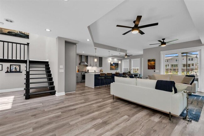 Photo - 276 Lewis Cir