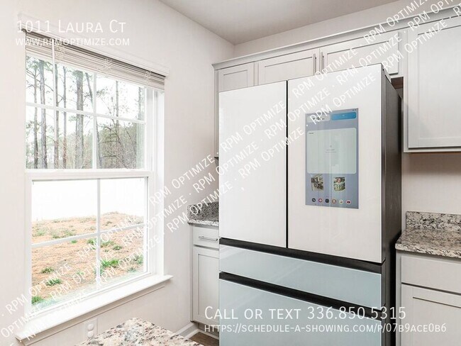 Photo - 1011 Laura Ct