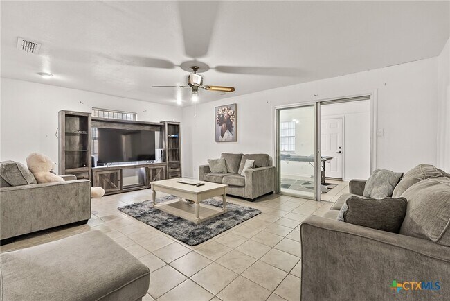 Photo - 1007 Arkansas Ave