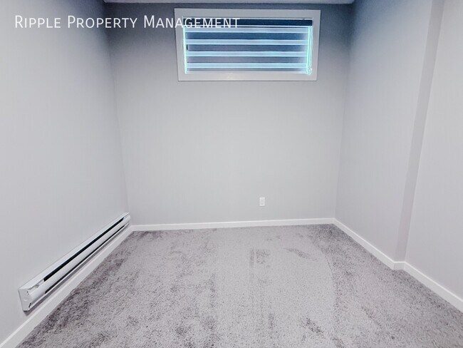 AMAZING 1-BEDROOM BASEMENT SUITE | MODERN FINISHES & PRIVATE ENTRY