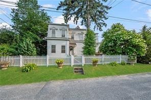 10 Hendricks St Unit 2