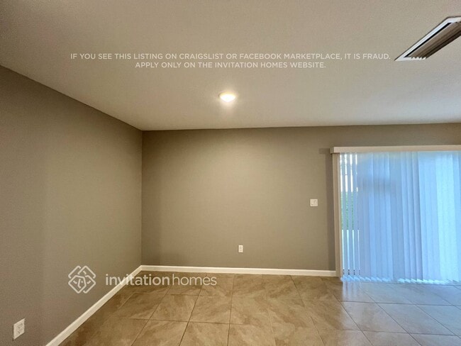 Photo - 1931 SE Dock St