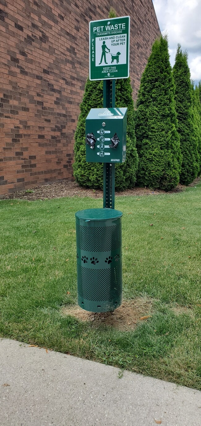 Arbors of Lapeer Apartments