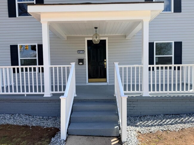 Photo - 817 S Fulton St