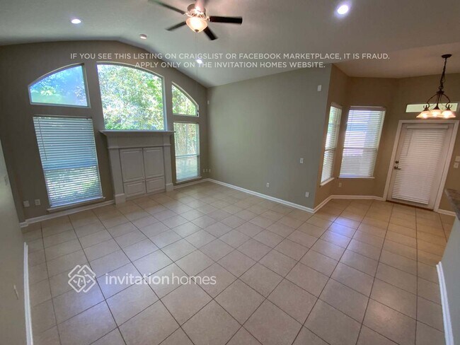 Photo - 149 Oak Common Ave