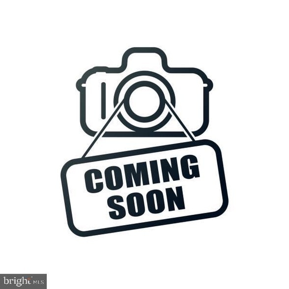 Building Photo - 1608 Princess St