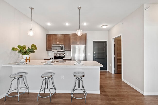 Photo - Silverthorne Flats