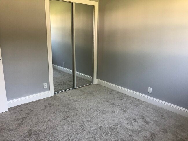 Photo - 1910 Greenhaven Dr