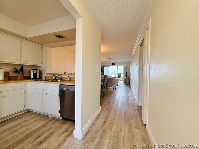 7410 S Ocean Dr Unidad 209