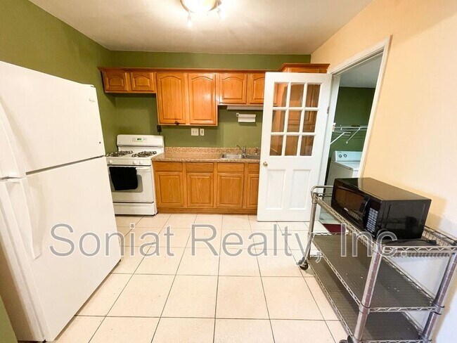 Photo - 1403 Murl St