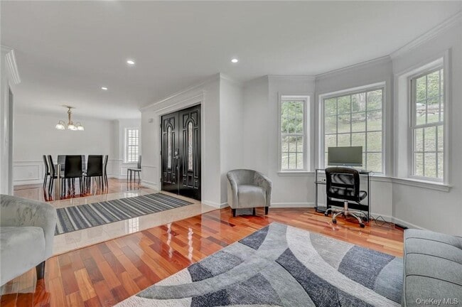 Photo - 73 Mountain Rd