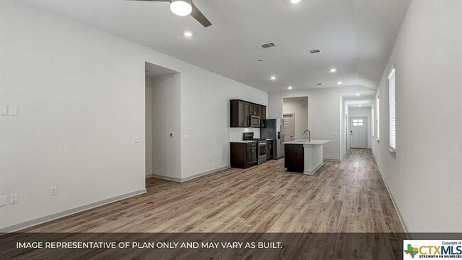 Photo - 325 Fairfax Ave