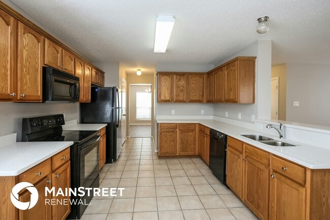 Photo - 1623 Venus Dr E