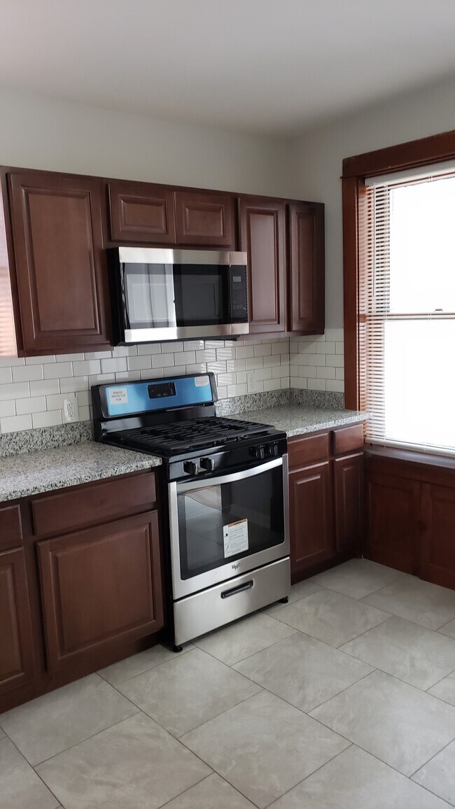 Photo - 5448 Rhodes Ave Unidad 5448A