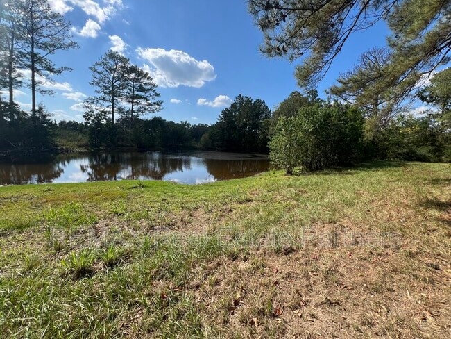 2997 Highway 589