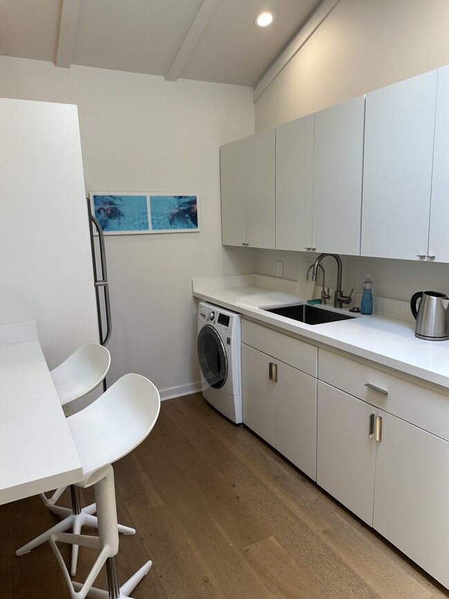 1300 Greenleaf Canyon Rd Unit studio cottage