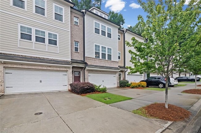 Photo - 2779 White Oak Ln