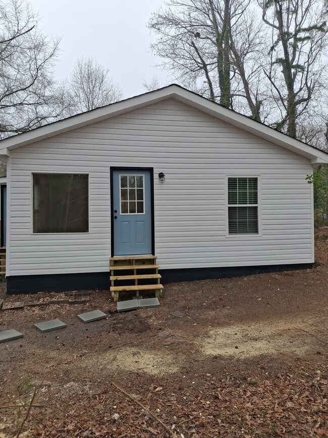 891 Hills Rd