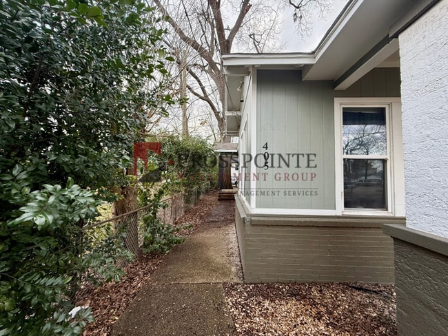 Building Photo - Bright & Modern 1-Bedroom with In-Unit Laundry