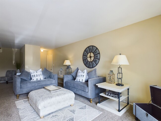 Renaissance at Carol Stream - Renaissance at Carol Stream Apartamentos