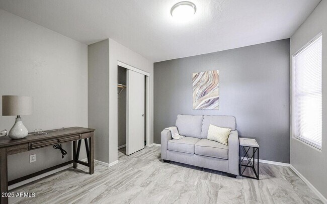 Photo - 11669 W Pine Mountain Ct