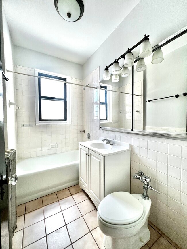 Photo - 82 Jersey St Unit 31