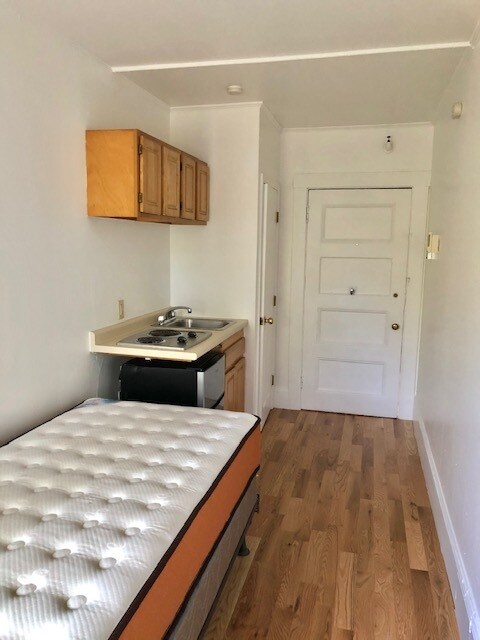 Photo - 23 Monmouth St Unit 14A