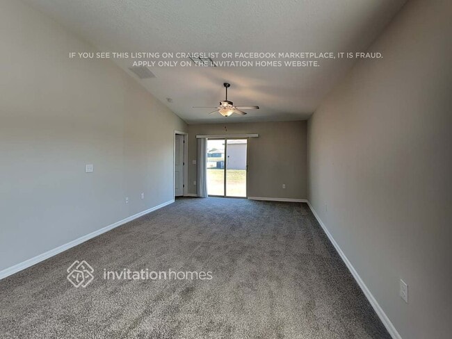 Photo - 8604 37th Ter E