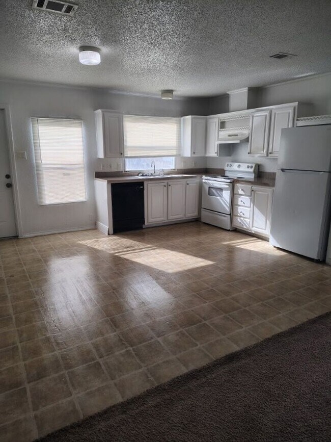Photo - 11810 Greenglen Dr