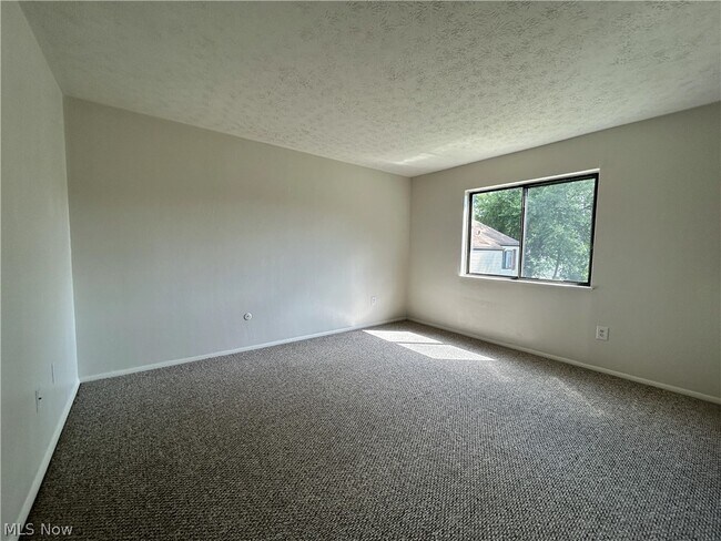 125 Orchard Dr Unit A