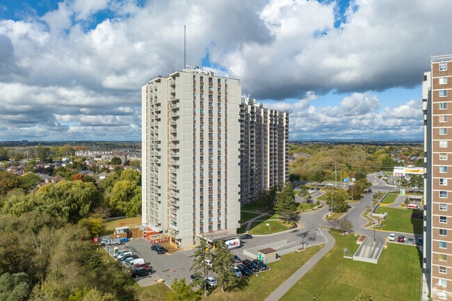 Photo - Highland Towers Apartments