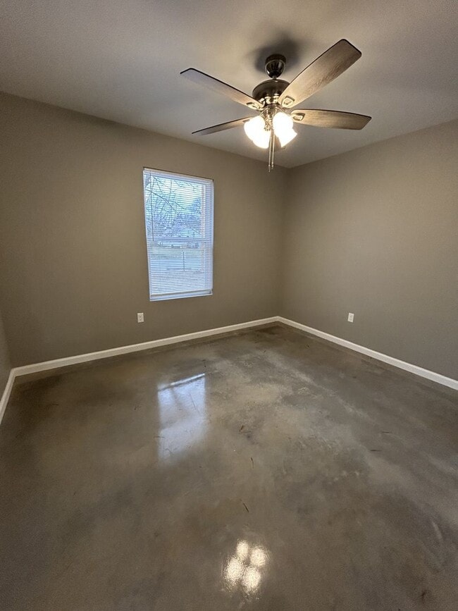 Photo - 518 E Monroe St Unit 518 E. Monroe Apt. A