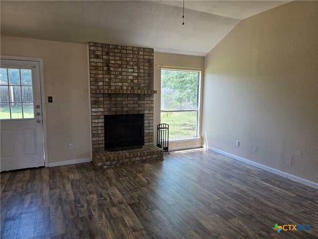 Photo - 3007 Nancy Jane Dr